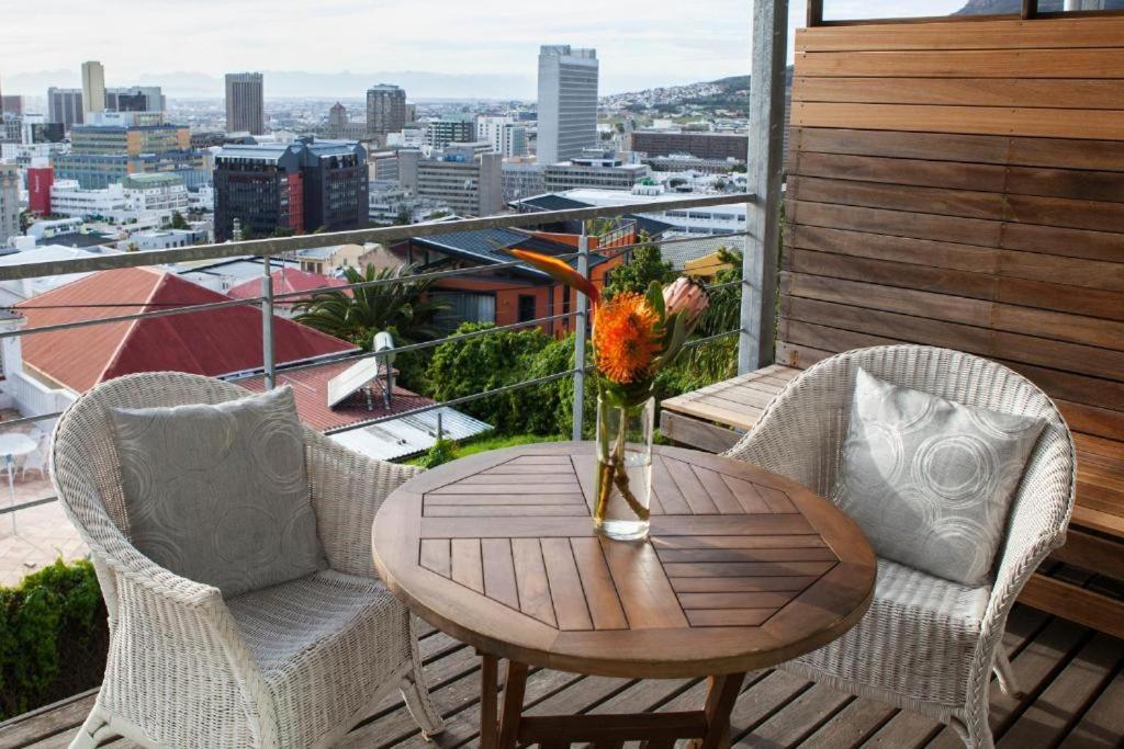 8 On Upper Bloem Appartement Kaapstad Buitenkant foto